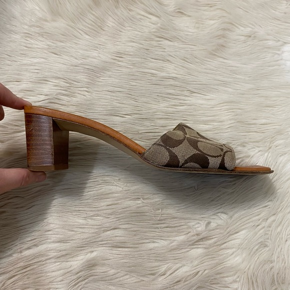 Coach Y2K Marcia Tan Signature Logo Slip On Square Toe Sandals Mule Heels 90s - Picture 4 of 9